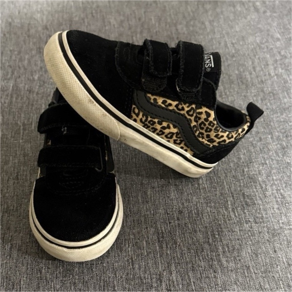 Vans Old Skool V Toddler Sneaker US 7 Hook & Loop Suede Leopard Low Top